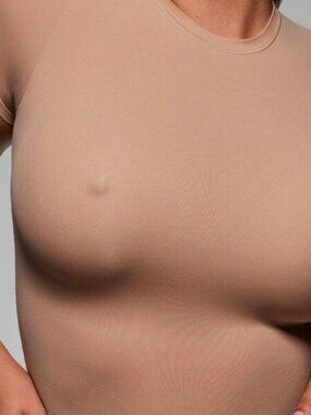 SKIMS Ultimate Nipple Push-Up Bra - Size 38D NWOT